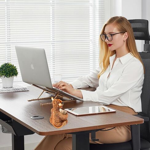 حامل نظارات حيوانات منحوت يدويًا من البوليريسين، حامل عرض نظارات شمسية لطيف، منضدة ديكور مكتب المنزل، هدية عمل لعطلة عيد الميلاد والعام الجديد للرجال والنساء البالغين (البقرة) in Kuwait