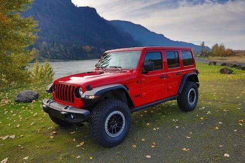 Rough Country WF1 Fender Flares for 2018-2022 Jeep Wrangler JL - A-J01822 in Saudi Arabia