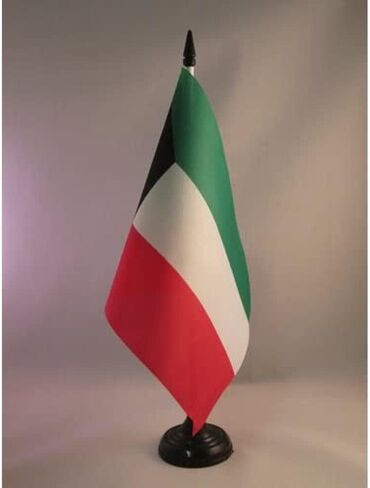 علم طاولة إيراني قديم من AZ FLAG مقاس 4 بوصة × 6 بوصة - علم مكتب إيراني سابق 15 × 10 سم - عصا وقاعدة بلاستيكية سوداء in Kuwait