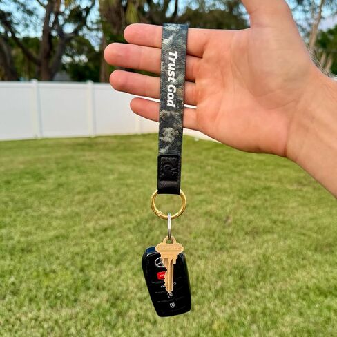 Yappy Daily Bible Verse Keychain المعصم، NFC Christian Lanyard للمفاتيح والمحفظة والهوية والهاتف للنساء والرجال in Kuwait