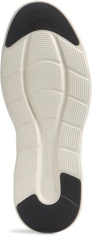 Johnston & Murphy Reactivate U-Throat Shoes in Saudi Arabia