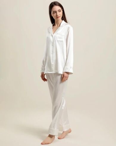 Women’s Silk Pajamas Set 100% Mulberry 22 Momme Classic Two Piece Silk Sleepwear with Piping in Saudi Arabia