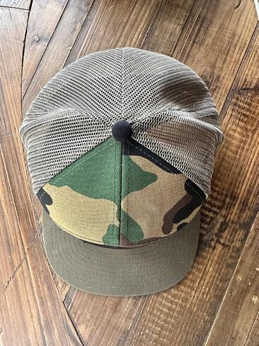 قبعة Laguna Beach Labradors Camo ذات حافة مسطحة لسائقي الشاحنات، قبعة بيسبول شبكية Snapback مع رقعة جلدية مخصصة، أخضر عسكري، أسود، أسمر ضارب للصفرة، مقاس واحد. عاشق لابرادور المسترد in Saudi Arabia