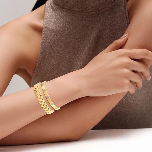 قطعتان من أساور الحب المطلية بالذهب عيار 18 قيراط للنساء، مجموعة أساور ساعة بسلسلة ذهبية، مجوهرات من الفولاذ المقاوم للصدأ غير مشوهة مع أداة قابلة للتعديل. in Kuwait