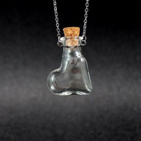 Harry and Henry Vampire Blood Vial Necklace for Women Blood Vial Choker for Halloween Cosplay Gothic Vampire Accessories in Kuwait