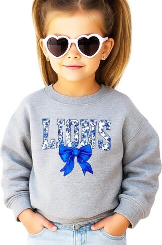 سويت شيرت فريق Olive Loves Apple Floral Lions للنساء والمراهقين والأطفال، سترة الفريق الرياضي ذات القوس Coquette باللون الأزرق in Saudi Arabia