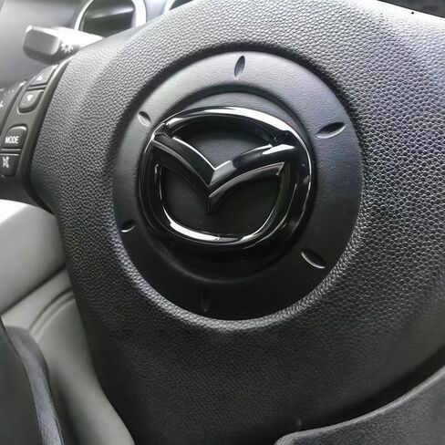 غطاء شعار عجلة قيادة السيارة لسيارة Mazda 3/Axela Hatchback 2004 2005 2006 2007 2008 2009 2010، ملصقات ملصقات لشعار عجلة القيادة، ذاتية اللصق مضادة للخدش، ملصق عجلة القيادة، A in Saudi Arabia