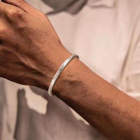 سوار من الفضة الاسترليني عيار 925 مطروق للرجال والنساء، مجوهرات مصقولة مصنوعة يدويًا مقاس 4 مم، للارتداء اليومي، مقاسات صغيرة وكبيرة in Kuwait