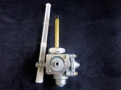 Fuel Gas Tank Petcock Valve for Honda CBR450 CBR 450 CBR250 CBR 250 MC14 MC17 VTZ250 16950-MR4-900 in Saudi Arabia