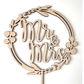 Wedding Cake Toppers Mr Mrs Wooden Cake Topper with Leaves Floral Wreath Cka topper in Boho Rustic Style Bride Groom Cake Top Stand Decorations (gold)