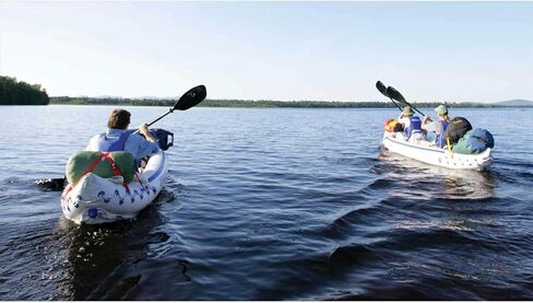 Sea Eagle 370 Pro مجاذيف زورق صيد كاياك قابلة للنفخ تتسع لـ 3 أشخاص (عبوتان) in Kuwait