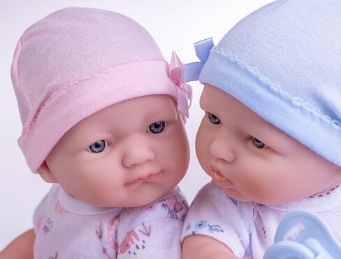 JC Toys Berenguer Boutique Realistic La Newborn مقاس 12.5 بوصة توائم فينيل قابلة للغسل | مجموعة هدايا ذات طابع أزرق ووردي مع حفاضات قابلة لإعادة الاستخدام وقبعات وقمصان واللهايات والزجاجات وشهادة الميلاد in Saudi Arabia
