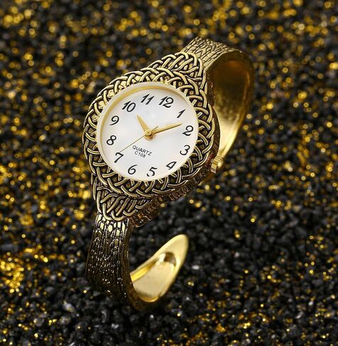 Watches for Women Vintage Bracelet Watch Womens Quartz Watch Fashion Ladies Easy Read Wrist Watches in Kuwait