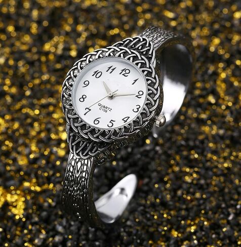 Watches for Women Vintage Bracelet Watch Womens Quartz Watch Fashion Ladies Easy Read Wrist Watches in Kuwait