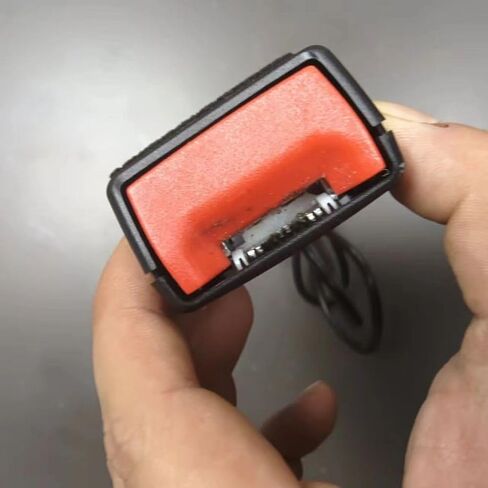1PCS Lock OEM 2048602369 in Saudi Arabia