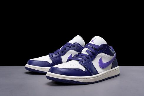 Jordan Womens WMNS AIR 1 Low DC7268 500 أرجواني - مقاس 11.5 واط in Saudi Arabia