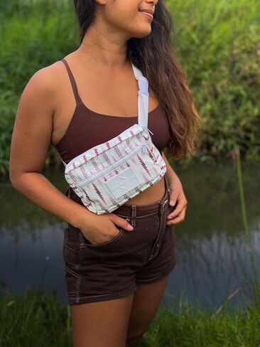 Ohia Lehua Fanny Pack - حقيبة حزام Tyvek مقاومة للماء مع حزام قابل للتعديل، حقيبة خصر متعددة الجيوب للسفر والاستخدام اليومي in Saudi Arabia