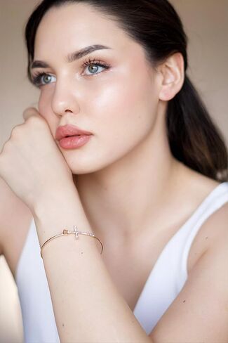 بومينا تشيكوسلوفاكيا كريستال جانبية الصليب الإسورة سوار أنيق رقيقة سلك الذهب الكفة الإسورة سوار هوك مفتوح، مجوهرات هدية دينية للنساء in Kuwait