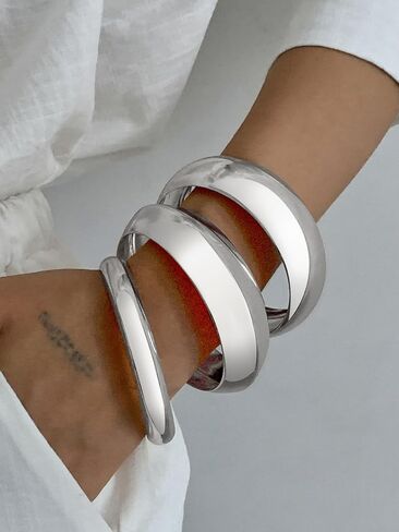 3PCS Chunky Gold Bangle Bracelets for Women Trendy Wide Wrist Cuff Bracelets Stack Statement Bangle Fashion Jewelry Gift in Kuwait