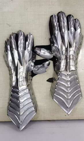Medieval Nazgul Ringwraith Armor Gauntlets, Gothic Metal Cosplay Gloves, Fantasy Costume Prop Accessories, Adult Size in Saudi Arabia