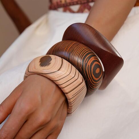Handmade Chunk Wooden Bangle Bracelets for Women Retro Rivet Big Wide Cuff Stackable Bracelet Set Brown Wood Grain Geometry Statement Bracelet Bohemian Wooden Jewelry in Kuwait