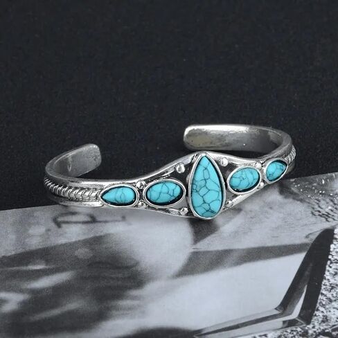 Stainless Steel Turquoise Bracelet - Elegant French Light Luxury, Adjustable Synthetic Stone Bangle for Women, Ideal Gift for Parties, Holidays, and Everyday Wear in Saudi Arabia