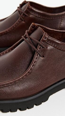 حذاء رجالي من Clarks Walla Yukoner برباط in Saudi Arabia