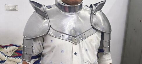 Medieval Iron Neck Plate Gorget with Pauldrons Gothic Spaulders Arm Shoulder Guard Set Armor Steel Neck Protector SCA LARP Plate Armor Knight Metal Vembrace Pair Silver Adult in Saudi Arabia