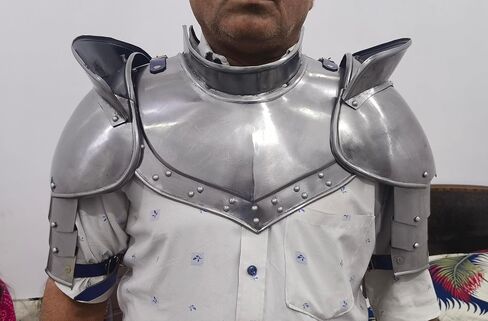 Medieval Iron Neck Plate Gorget with Pauldrons Gothic Spaulders Arm Shoulder Guard Set Armor Steel Neck Protector SCA LARP Plate Armor Knight Metal Vembrace Pair Silver Adult in Saudi Arabia