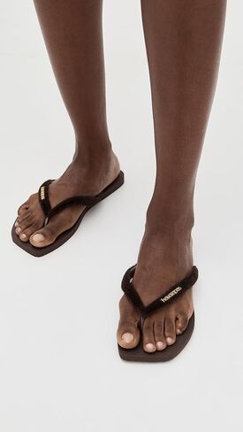 صنادل نسائية من القطيفة المربعة النحيفة من Havaianas in Kuwait