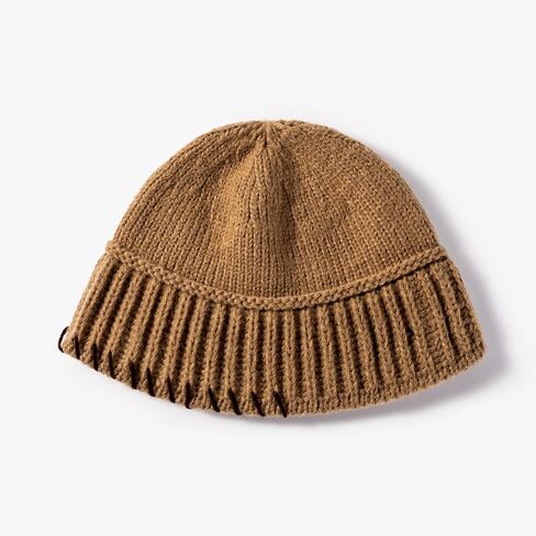 Stylish Knitted Beanie Hat for Women and Men Cozy Winter Hat with Unique Design for Outdoor Activities and Everyday Wear in Saudi Arabia