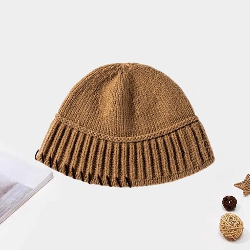 Stylish Knitted Beanie Hat for Women and Men Cozy Winter Hat with Unique Design for Outdoor Activities and Everyday Wear in Saudi Arabia