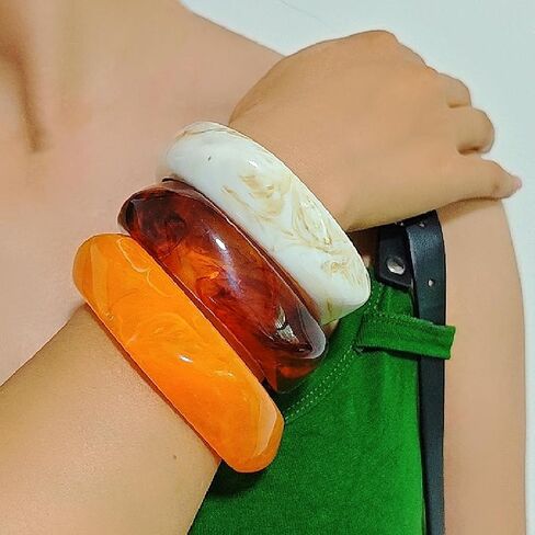 Acrylic Chunky Bangle Bracelets for Women 3 Pcs Colorful Square Resin Bangle Irregular Punk Acrylic Bracelet Geometric Wide Wristband Bracelets Fashions Statement Jewelry Set in Saudi Arabia