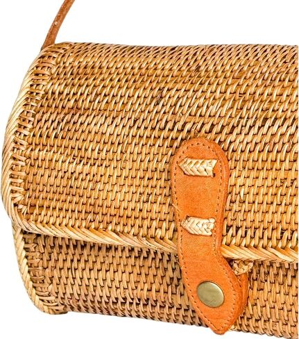 حقيبة Utama Rattan - محفظة منسوجة يدويًا من الخيزران in Kuwait