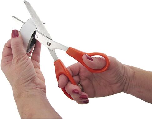 شريط مغناطيسي مرن ZG38A-ABX من Master Magnetics مع ظهر لاصق، سُمك 1/16 بوصة، عرض 3/8 بوصة، 100 بوصة (لفة واحدة)، رمادي in Saudi Arabia