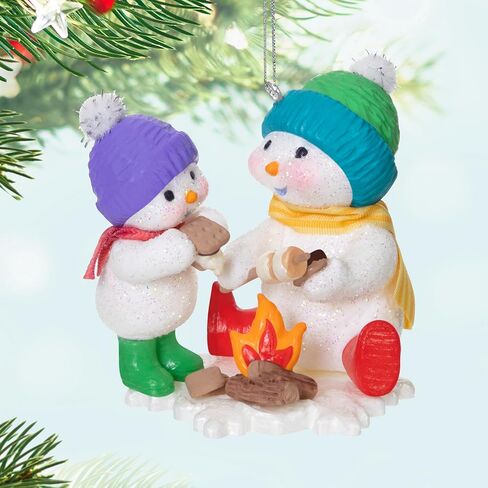 Hallmark Keepsake Christmas Ornament 2025, Making Memories Scrumptious S'Mores, Snowman Collectors Gifts in Saudi Arabia