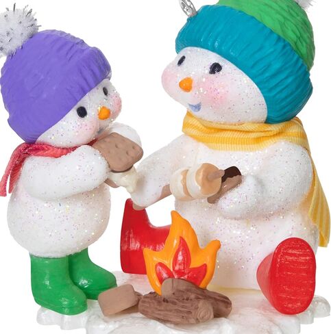 Hallmark Keepsake Christmas Ornament 2025, Making Memories Scrumptious S'Mores, Snowman Collectors Gifts in Saudi Arabia