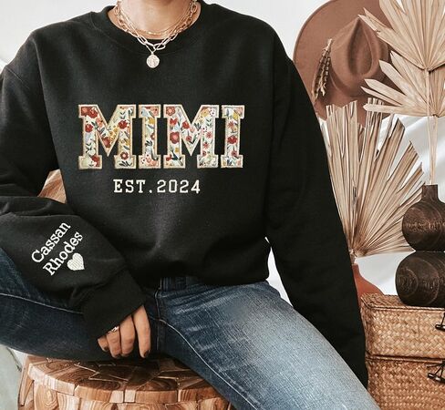 NAZENTI Custom Floral Embroidered Grandma Sweatshirt with Kids Names on Sleeve, Mama Est 2025, Grandma in Saudi Arabia