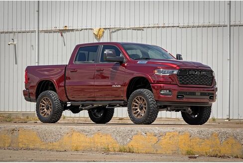 Rough Country 6" Lift Kit for 2025 Ram 1500 4WD | 3.0L Twin Turbo Gas - 88330 in Saudi Arabia