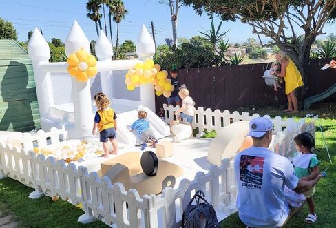 White Bounce House Without Blower Indoor Outdoor Bouncy Castle for Kids 2-8 Oxford Toddler Bounce House with Slide Balloon & Blower,103 x 71 x 90 inch,Kid Birthday Party Gifts （NO Blower） in Kuwait