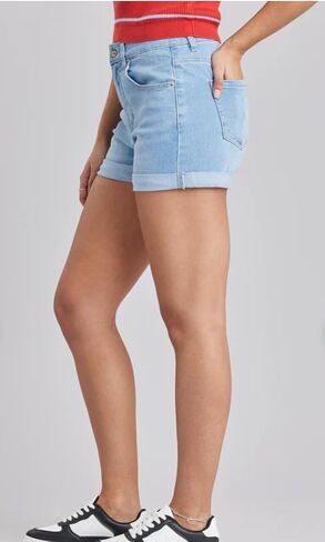UNIONBAY Women's Avril 5 Pocket Denim Short in Kuwait