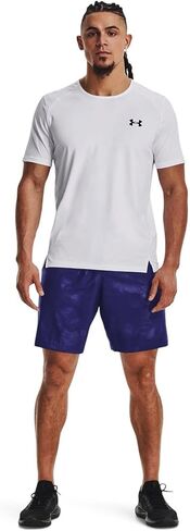 شورت رجالي من Under Armour منسوج مقاس 8 بوصات فضفاض مقاس صغير in Saudi Arabia