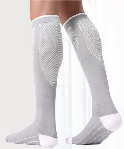 Socks for Men & Women - Support for Circulation, Running & Travel in Saudi Arabia