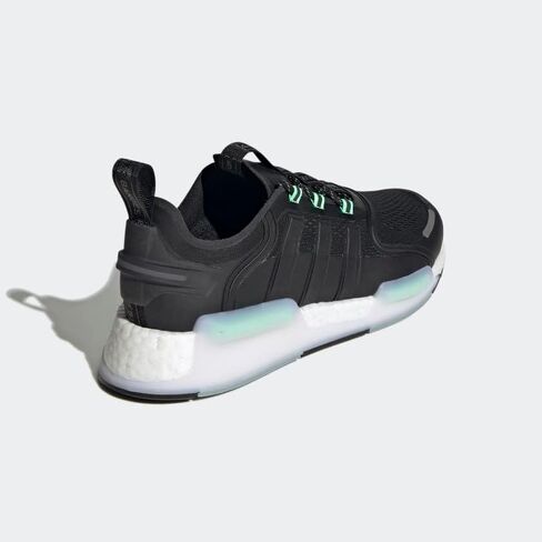 أحذية أديداس NMD V3 للرجال in Saudi Arabia