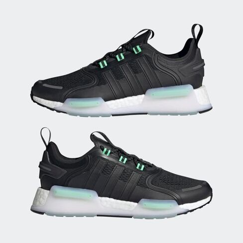 أحذية أديداس NMD V3 للرجال in Saudi Arabia