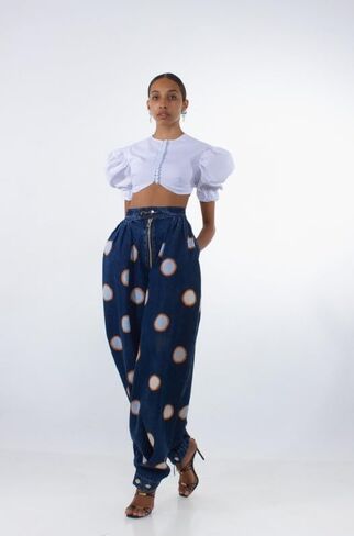 utcoco Women's High Waisted Balloon Jeans Zip Front Baggy Denim Pants with Adjustable Cuffs Trendy Wide Leg Trousers in Saudi Arabia