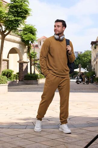 Mens Tracksuit 2 Piece Sweatsuits Sets Long Sleeve Pullover Sweatshirt and Pants Set Casual Jogging Outfits in Kuwait