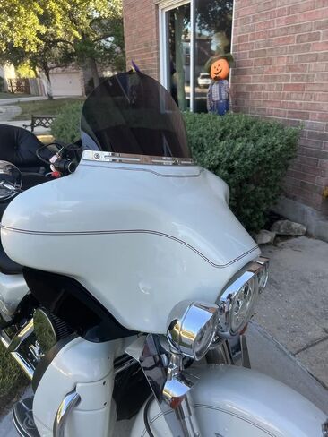 زجاج أمامي داكن اللون مقاس 10 بوصات متوافق مع موديلات Harley Davidson Street Glide/Electra Glide/Ultra Classic/Tri-Glide 1996-2013 in Saudi Arabia