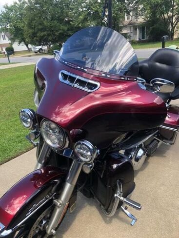زجاج أمامي داكن اللون مقاس 10 بوصات متوافق مع موديلات Harley Davidson Street Glide/Electra Glide/Ultra Classic/Tri-Glide 1996-2013 in Saudi Arabia
