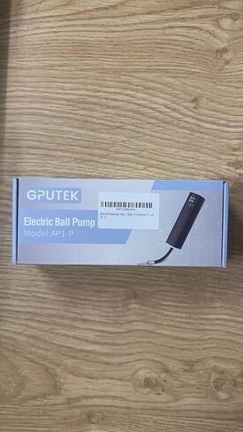 مضخة كرة كهربائية، مضخة هواء ذكية لكرة السلة مع مقياس ضغط دقيق وشاشة LCD رقمية لكرة القدم وكرة السلة والكرة الطائرة والرجبي (إبرة 2 وفوهة واحدة) in Kuwait